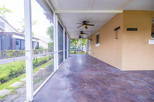510 NW 207th Avenue, Pembroke Pines, FL 33029