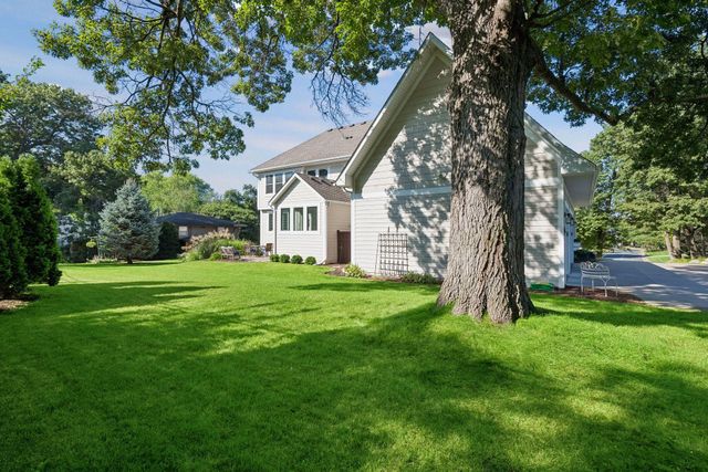 6129 Westridge Boulevard, Edina, MN 55436