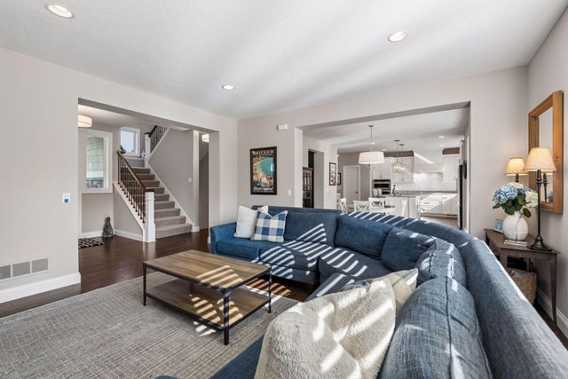 6129 Westridge Boulevard, Edina, MN 55436