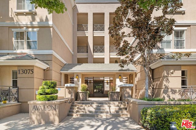 13075 Pacific 107, Playa Vista, CA 90094