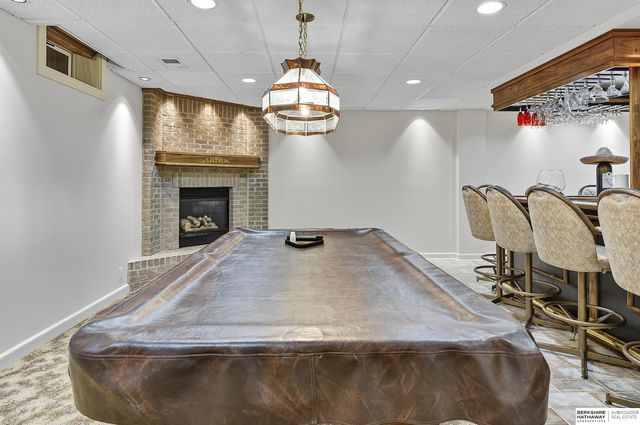 16767 J Circle, Omaha, NE 68135