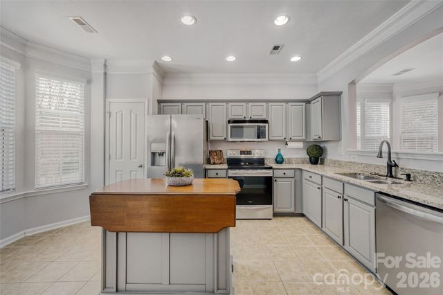 14046 Lyon Hill Lane, Huntersville, NC 28078