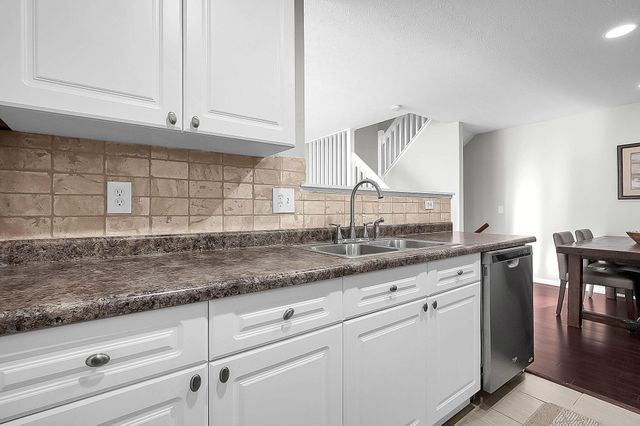 5959 Ferdinand Drive, New Albany, OH 43054