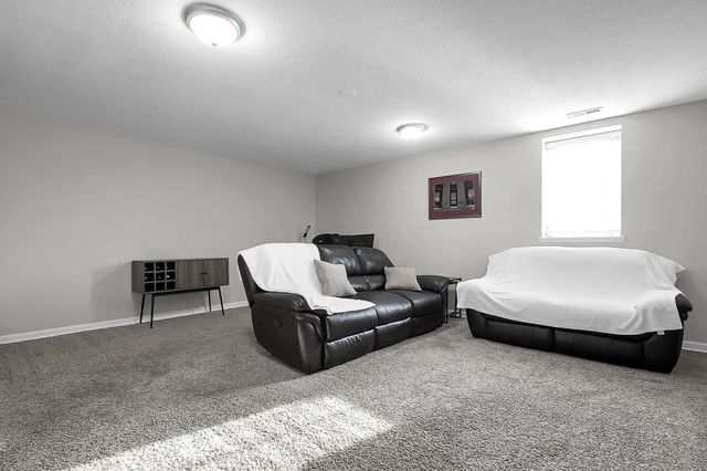 5959 Ferdinand Drive, New Albany, OH 43054