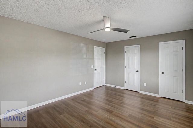 291 Sabreena Circle, Hinesville, GA 31313