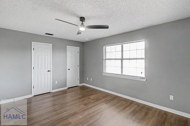 291 Sabreena Circle, Hinesville, GA 31313