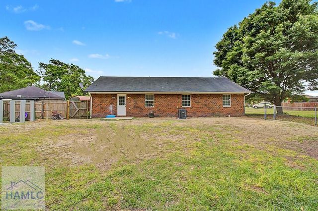 291 Sabreena Circle, Hinesville, GA 31313