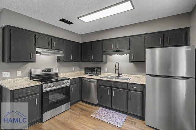 291 Sabreena Circle, Hinesville, GA 31313