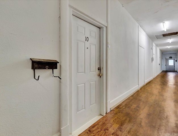 106 Breeze Street, Hot Springs, AR 71901