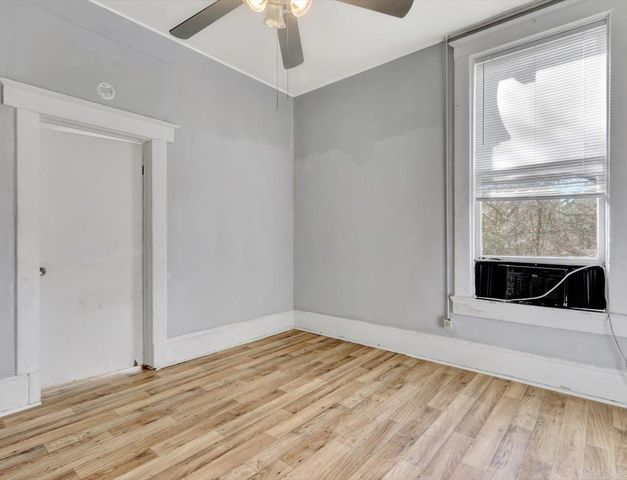 106 Breeze Street, Hot Springs, AR 71901