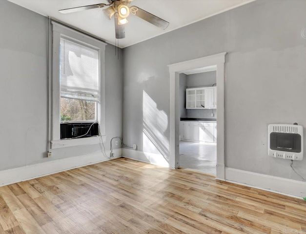 106 Breeze Street, Hot Springs, AR 71901