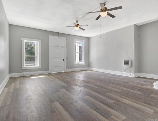 106 Breeze Street, Hot Springs, AR 71901
