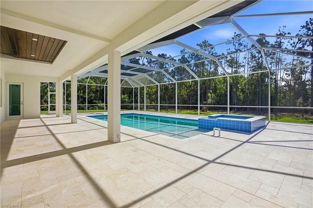 24265 Cock Robin LN, Bonita Springs, FL 34135