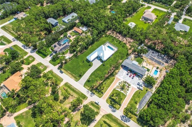 24265 Cock Robin LN, Bonita Springs, FL 34135