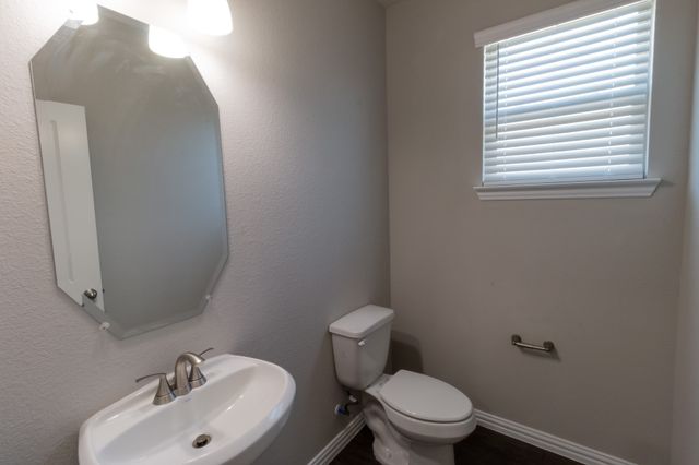 507 Reatta Drive, Justin, TX 76247