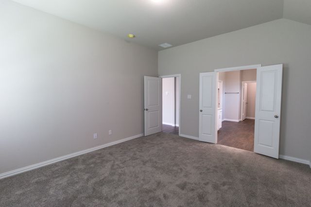 507 Reatta Drive, Justin, TX 76247