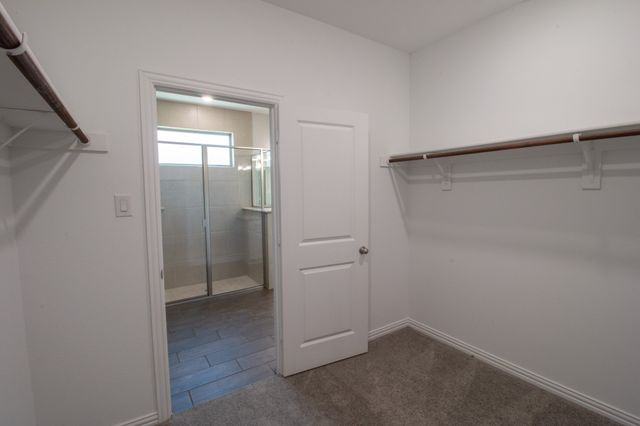 507 Reatta Drive, Justin, TX 76247