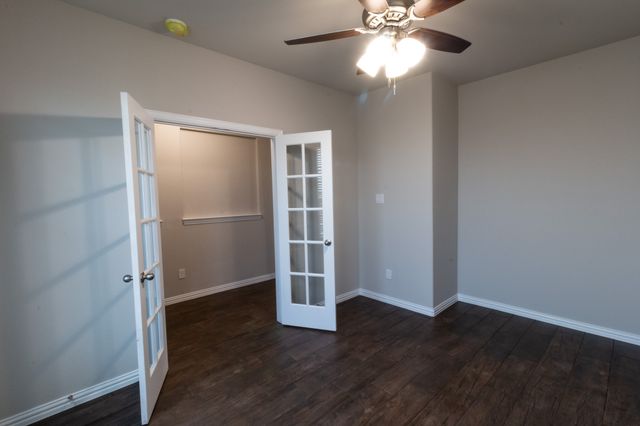 507 Reatta Drive, Justin, TX 76247