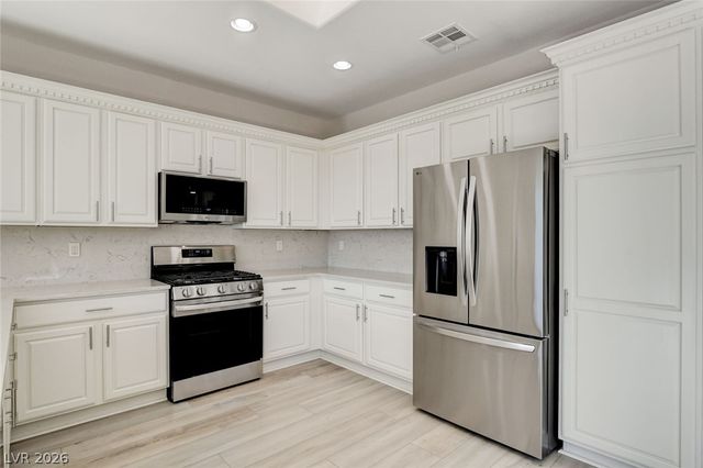 10623 Riva De Fiore Avenue, Las Vegas, NV 89135