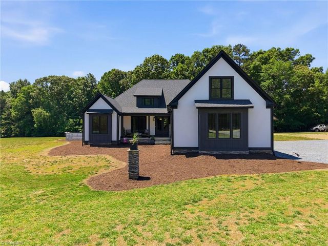 8815 Bringle Ferry Road, Salisbury, NC 28146