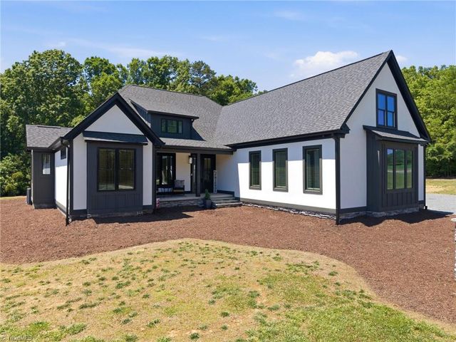 8815 Bringle Ferry Road, Salisbury, NC 28146