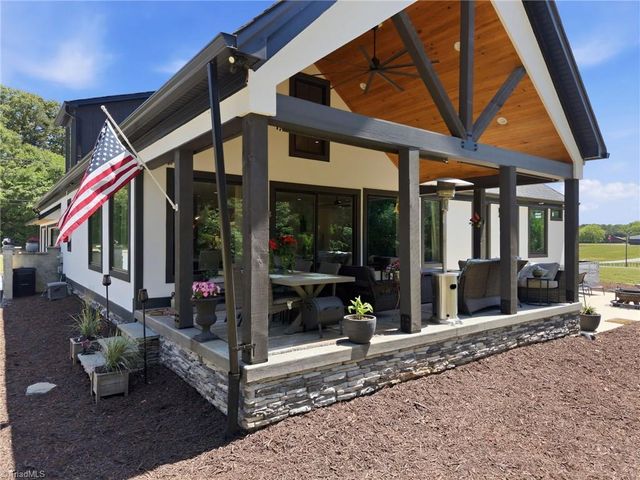 8815 Bringle Ferry Road, Salisbury, NC 28146