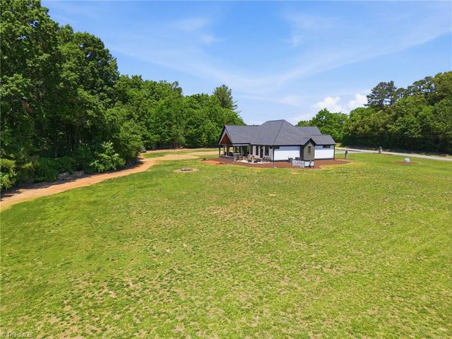 8815 Bringle Ferry Road, Salisbury, NC 28146