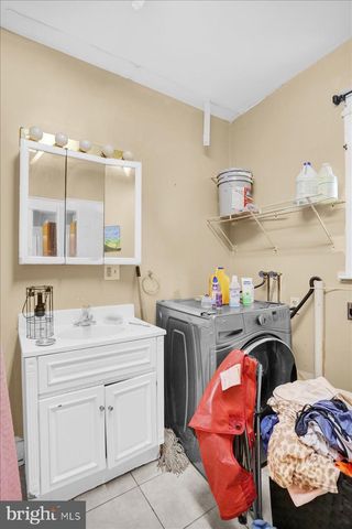 1317 N 10TH ST N, Reading, PA 19604