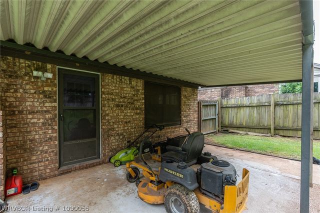 3004 S 99th Street, Fort Smith, AR 72903