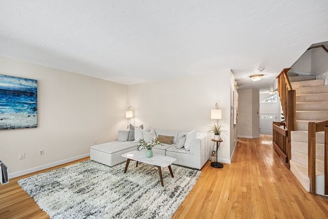 849 Boston Post Rd E 3E, Marlborough, MA 01752