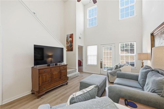 1195 Riverside Terrace, Gainesville, GA 30501