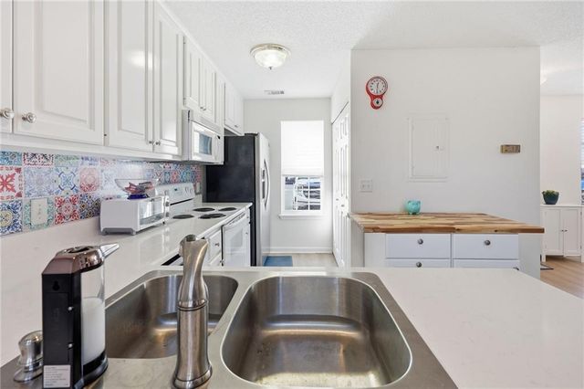 1195 Riverside Terrace, Gainesville, GA 30501