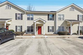 1195 Riverside Terrace, Gainesville, GA 30501