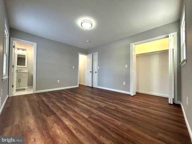 4 DOROTHEA TER, Lawrence, NJ 08648