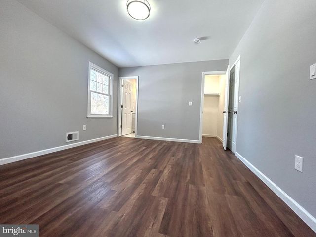 4 DOROTHEA TER, Lawrence, NJ 08648