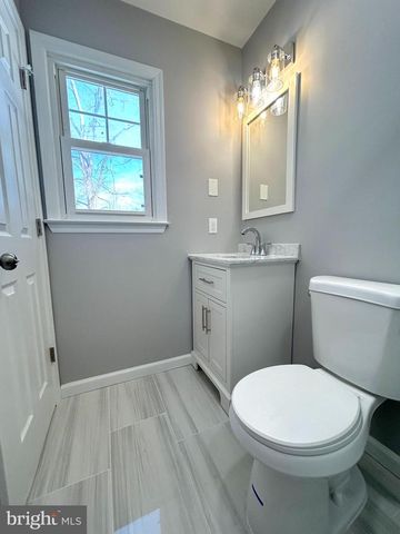 4 DOROTHEA TER, Lawrence, NJ 08648