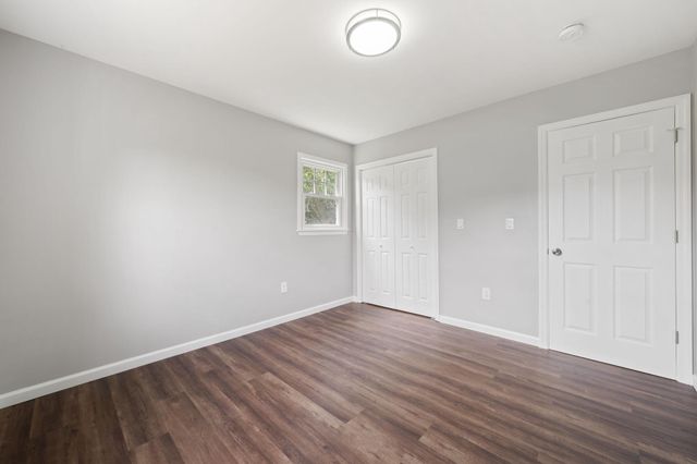 4 DOROTHEA TER, Lawrence, NJ 08648