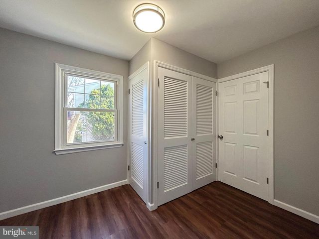 4 DOROTHEA TER, Lawrence, NJ 08648