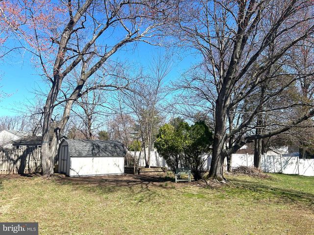 4 DOROTHEA TER, Lawrence, NJ 08648