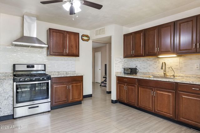 2251 E ASPEN Avenue, Mesa, AZ 85204