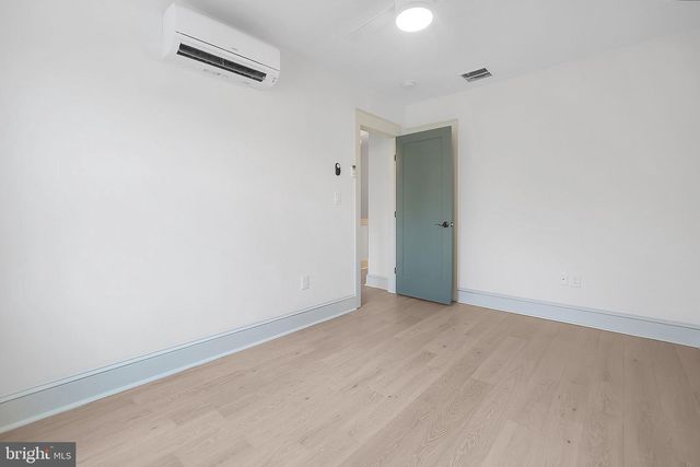 837 DECATUR ST NW, Washington, DC 20011