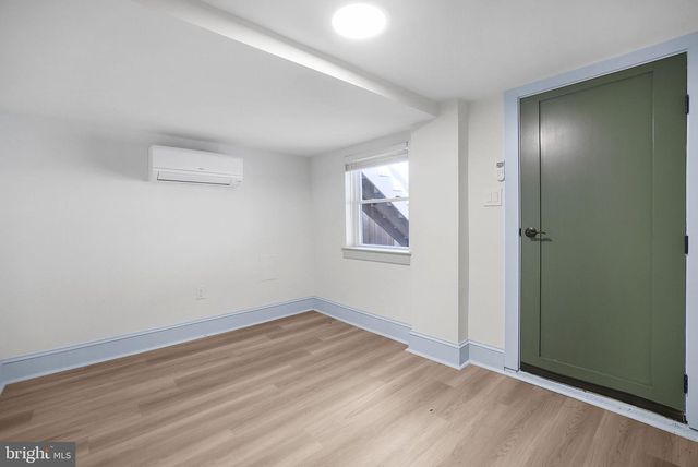 837 DECATUR ST NW, Washington, DC 20011