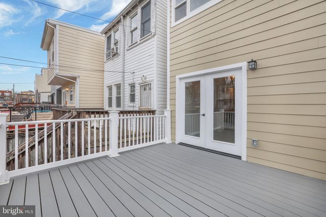 837 DECATUR ST NW, Washington, DC 20011