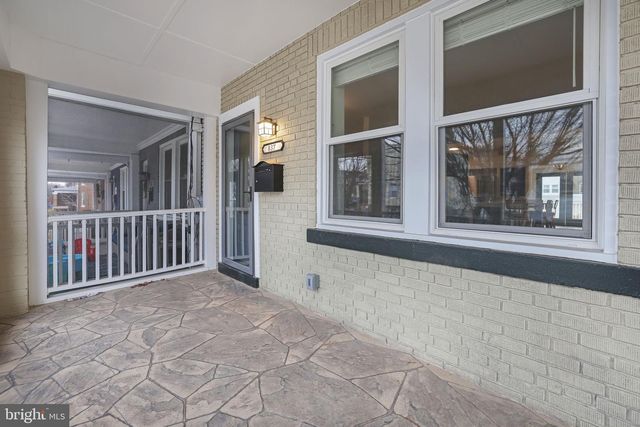 837 DECATUR ST NW, Washington, DC 20011