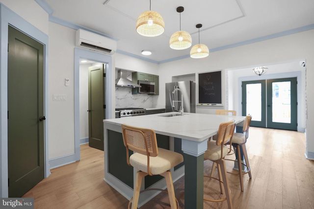 837 DECATUR ST NW, Washington, DC 20011