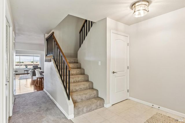 616 Santana Rd, Novato, CA 94945