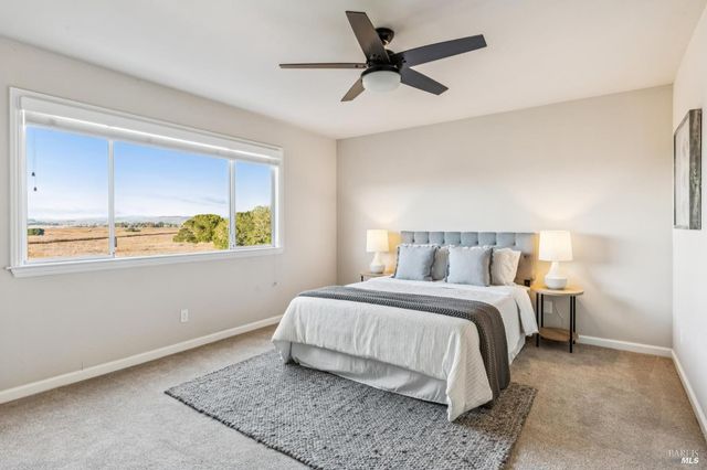 616 Santana Rd, Novato, CA 94945