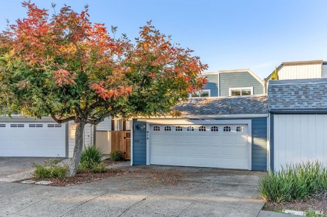 616 Santana Rd, Novato, CA 94945