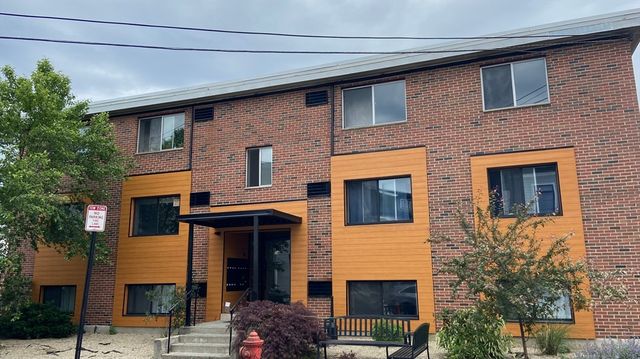 14 Murdock 1-7, Somerville, MA 02144