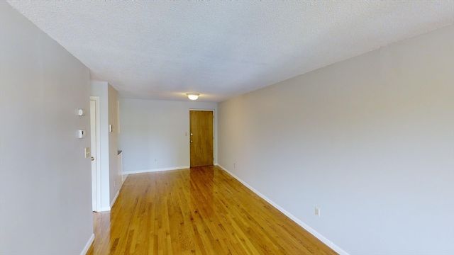 14 Murdock 1-7, Somerville, MA 02144